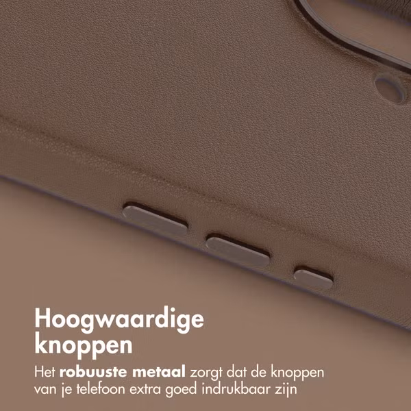 Accezz MagSafe Leather Backcover Apple iPhone 16 - Coffee Brown