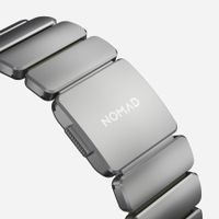 Nomad Stratos Band Apple Watch | 44/45/46/49 mm - Forest Green / Natural Titanium