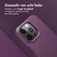 Accezz Leather Bookcase 2-in-1 met MagSafe Apple iPhone 14 Pro - Heath Purple