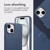 Accezz Leather Bookcase 2-in-1 met MagSafe Apple iPhone 15 - Nightfall Blue