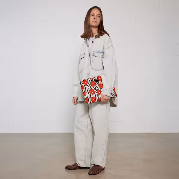 8474406995741_schuinaanzicht_x_1