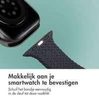 imoshion Siliconen geweven bandje Apple Watch Series 1 t/m 11 / SE / Ultra (44/45/46/49 mm) - Zwart