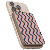 Selencia Vivid Powerbank 5.000 mAh - Draadloze Powerbank - MagSafe en Qi - Desert Gold / Wavy Baby Sorbet