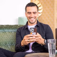 Accezz Premium Leather Card Slot Backcover Samsung Galaxy S22 Plus - Bruin