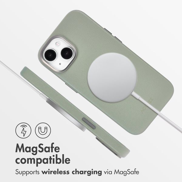 Accezz Leather Back Cover with MagSafe Apple iPhone 15 - Light Grey