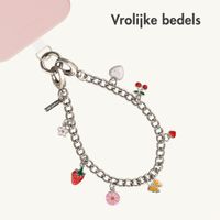 Selencia Rivièra MagSafe Backcover met afneembare haakjes voor de Apple iPhone 16 Pro - Sorbet Pink + Chain Charm - Silver