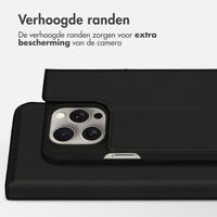 Accezz Premium Leather Slim Bookcase Apple iPhone 15 Pro Max - Zwart