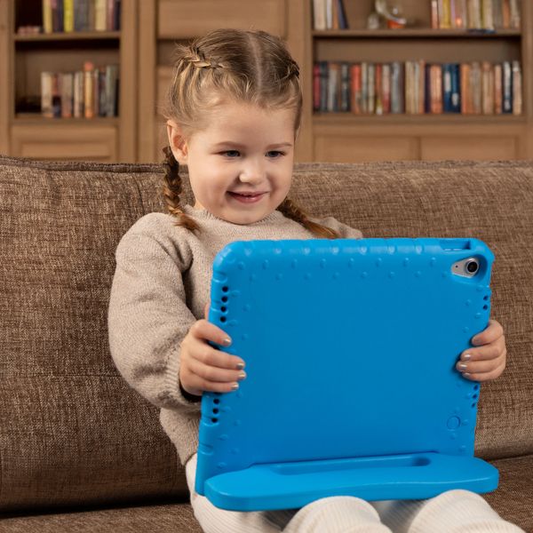 imoshion Kids-Proof Back Cover with Handle Apple iPad Mini 7 (2024) / iPad Mini 6 (2021) - Blue