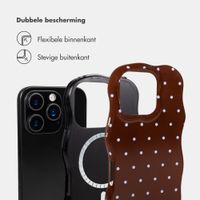 Selencia Vivid Wavy Backcover met MagSafe Apple iPhone 16 Pro - Happy Dots Chocolate