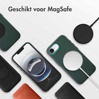 Accezz MagSafe Leather Backcover Apple iPhone 17e / 16e - Cedar Green