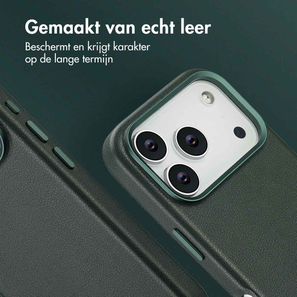 Accezz MagSafe Leather Backcover Apple iPhone 17 Pro - Cedar Green