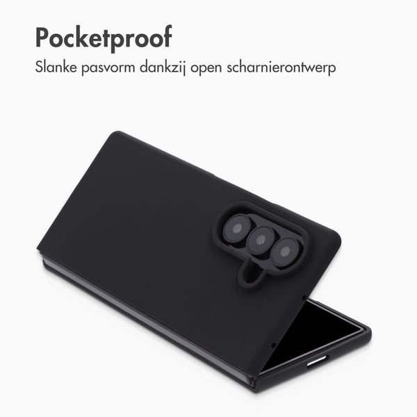 Accezz Liquid Silicone Backcover Samsung Galaxy Z Fold 8 Ultra - Zwart