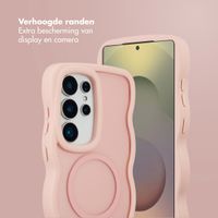 Selencia Wavy Backcover met MagSafe Samsung Galaxy S25 Ultra - Soft Pink