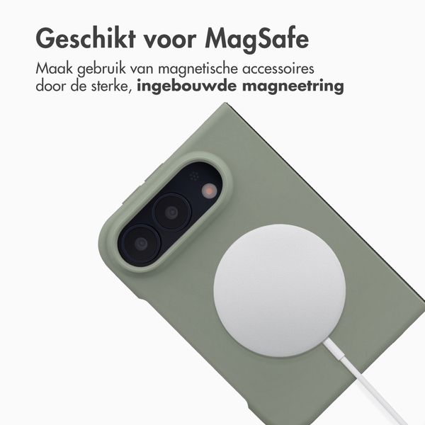Accezz Liquid Silicone Backcover met MagSafe Apple iPhone Duo - Cooper Green