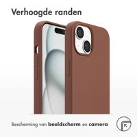 Accezz Liquid Silicone Backcover met MagSafe Apple iPhone 15 - New Tea Brown