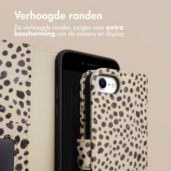 imoshion Design Bookcase Apple iPhone SE (2022 / 2020) / 8 / 7 / 6(s) - Black And White Dots