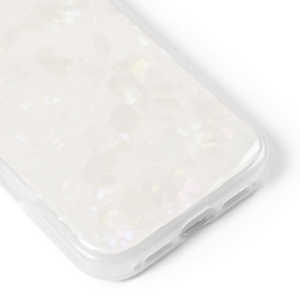 iDeal of Sweden Pearlized Case Apple iPhone 16 - Wit