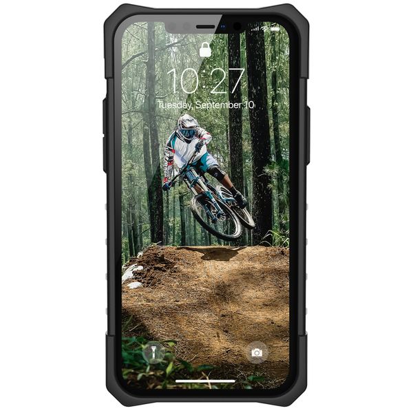 UAG Plasma Backcover iPhone 12 (Pro) - Transparant