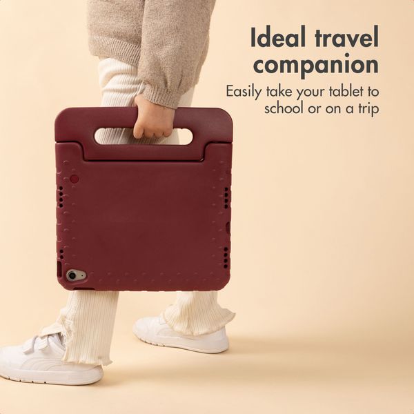 imoshion Kids-Proof Back Cover with Handle Apple iPad 9 (2021) 10.2 inch / iPad 8 (2020) 10.2 inch / iPad 7 (2019) 10.2 inch - Velvet Plum