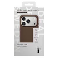 iDeal of Sweden Silicone Case met MagSafe Apple iPhone 18 Pro Max / 17 Pro Max - Mocha Mousse
