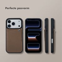 Selencia Riva Backcover met Pashouder Apple iPhone 17 Pro - Mocha Brown