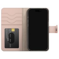 iDeal of Sweden Magnet Wallet+ Bookcase Apple iPhone 15 - Pink