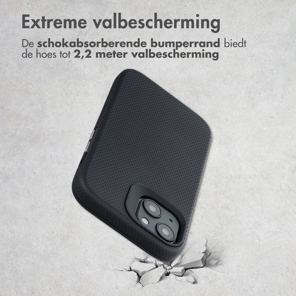 Accezz Tough Backcover met MagSafe Apple iPhone 13 - Zwart
