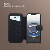 Selencia Riva Bookcase with MagSafe and phone strap Apple iPhone 17e / 16e - Black