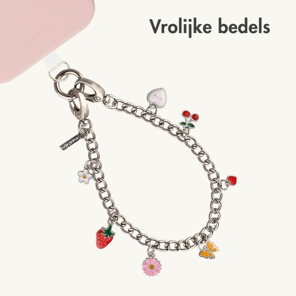 Selencia Rivièra MagSafe Backcover met afneembare haakjes voor de Apple iPhone 12 / 12 Pro - Sorbet Pink + Chain Charm - Silver