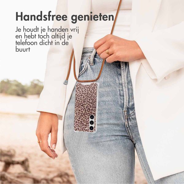 imoshion Design hoesje met koord Samsung Galaxy S23 - Leopard Mood