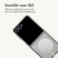 imoshion Color Guard Backcover met MagSafe Samsung Galaxy Z Flip 8 - Grijs