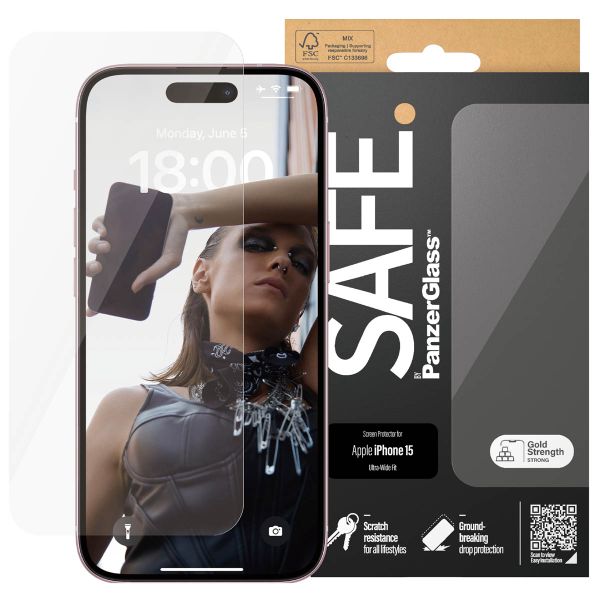 SAFE by PanzerGlass Ultra-Wide Fit Screenprotector iPhone 15