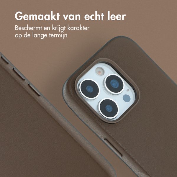 Accezz MagSafe Leather Backcover Apple iPhone 16 Pro - Coffee Brown