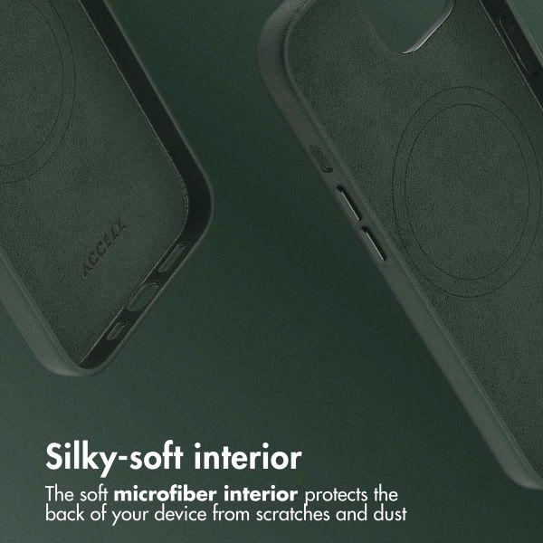 Accezz Leather Back Cover with MagSafe Apple iPhone 14 - Cedar Green