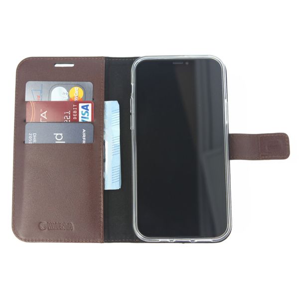 Valenta Leather Bookcase iPhone 12 (Pro) - Bruin