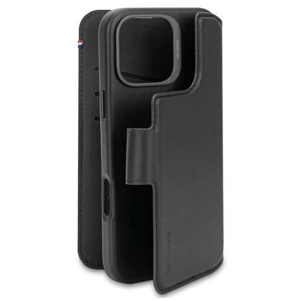 Decoded 2 in 1 Leather Detachable Wallet MagSafe Apple iPhone 16 Pro Max - Zwart