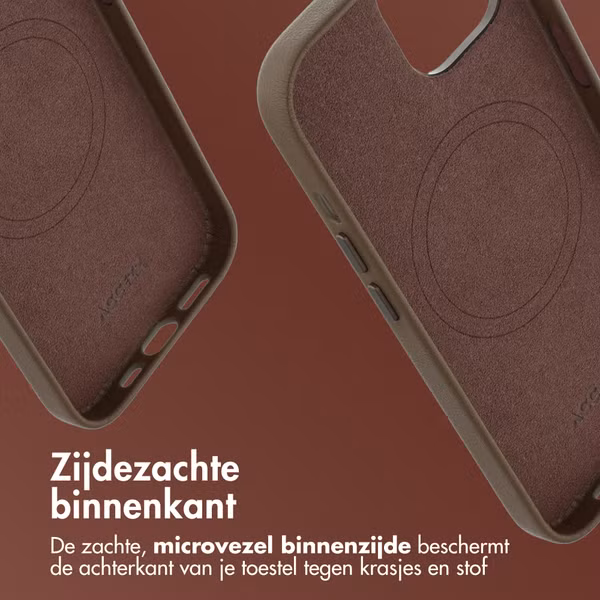 Accezz MagSafe Leather Backcover Apple iPhone 15 - Coffee Brown