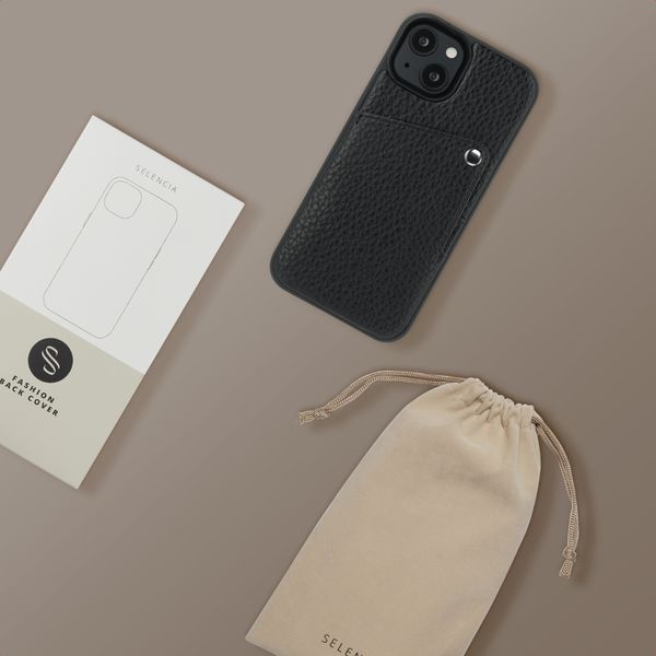 Selencia Riva Backcover met Pashouder Apple iPhone 15 - Zwart