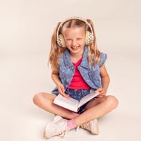 imoshion Special Edition - Draadloze Kinderkoptelefoon met Panterprint LED Light - Decibelbegrenzer - Met AUX kabel - Leopard