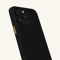 Selencia Rivièra MagSafe Backcover met afneembare haakjes Apple iPhone 14 Pro - Velvet Black