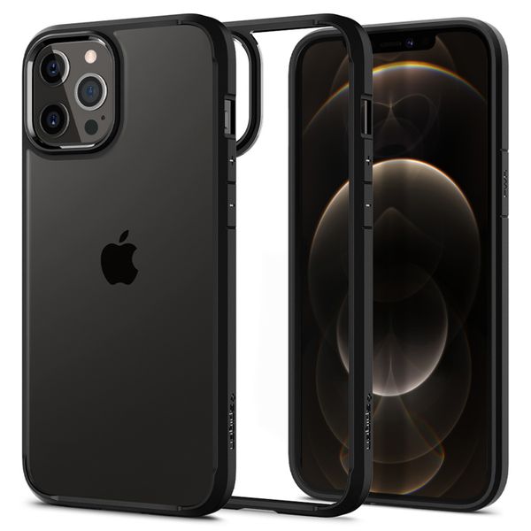 Spigen Ultra Hybrid Backcover iPhone 12 (Pro) - Zwart