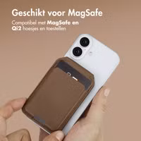 Accezz Leren Wallet met standaard - Geschikt voor MagSafe en Qi2 - Coffee Brown