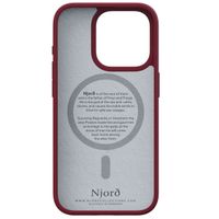 Njorð Collections Suède Comfort+ Case MagSafe iPhone 15 Pro - Red