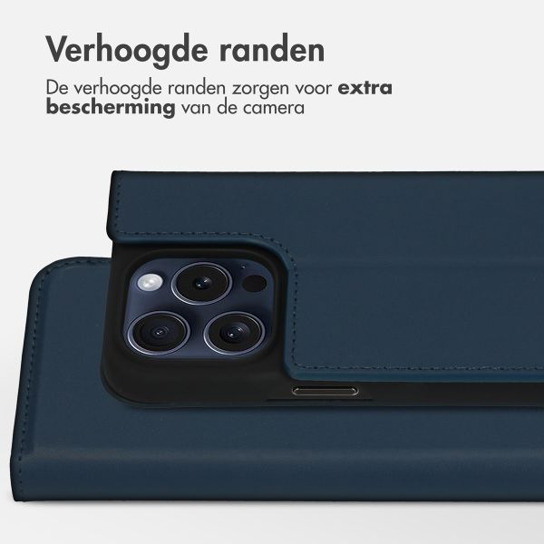 Accezz Premium Leather Slim Bookcase Apple iPhone 15 Pro - Donkerblauw