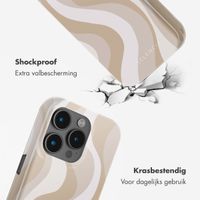 Selencia Vivid Tough Backcover met MagSafe Apple iPhone 15 Pro - Desert Waves Beige