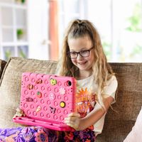imoshion Kidsproof Tablet Case with Detachable Dolls Apple iPad 9 (2021) 10.2 inch / iPad 8 (2020) 10.2 inch / iPad 7 (2019) 10.2 inch - Pink