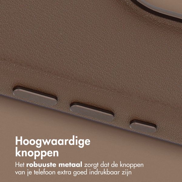 Accezz MagSafe Leather Backcover Apple iPhone 16 Pro - Coffee Brown