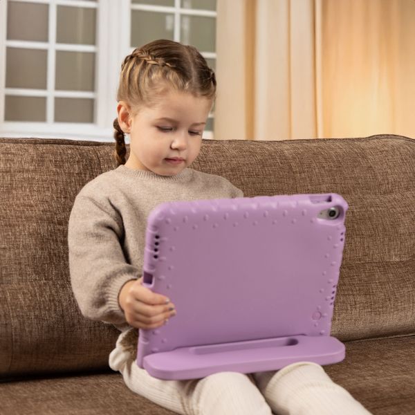 imoshion Kids-Proof Back Cover with Handle Apple iPad 9 (2021) 10.2 inch / iPad 8 (2020) 10.2 inch / iPad 7 (2019) 10.2 inch - Lila