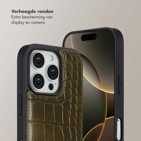 Selencia Nova Croco Telefoonhoes met Koord en Pashouder Apple iPhone 16 Pro - Dark Olive