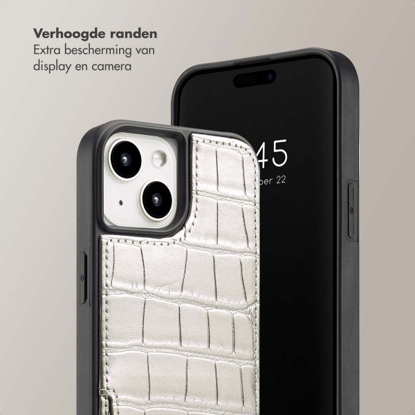 Selencia Nova Croco Backcover met koord en pashouder iPhone 15 - Silver